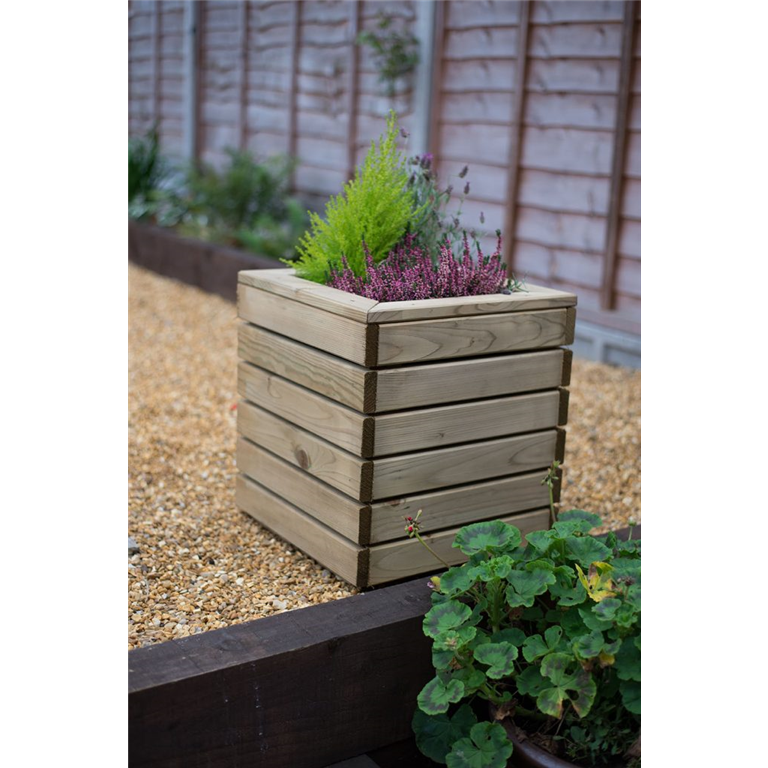Linear Planter square by Blackwood Outdoor living