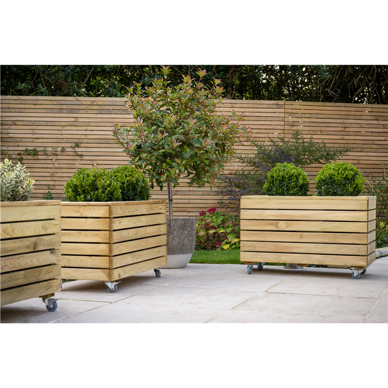 Linear Planter double with wheels