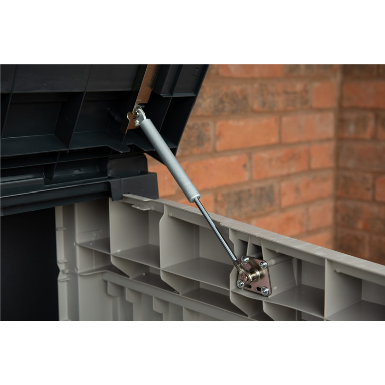 Hinge