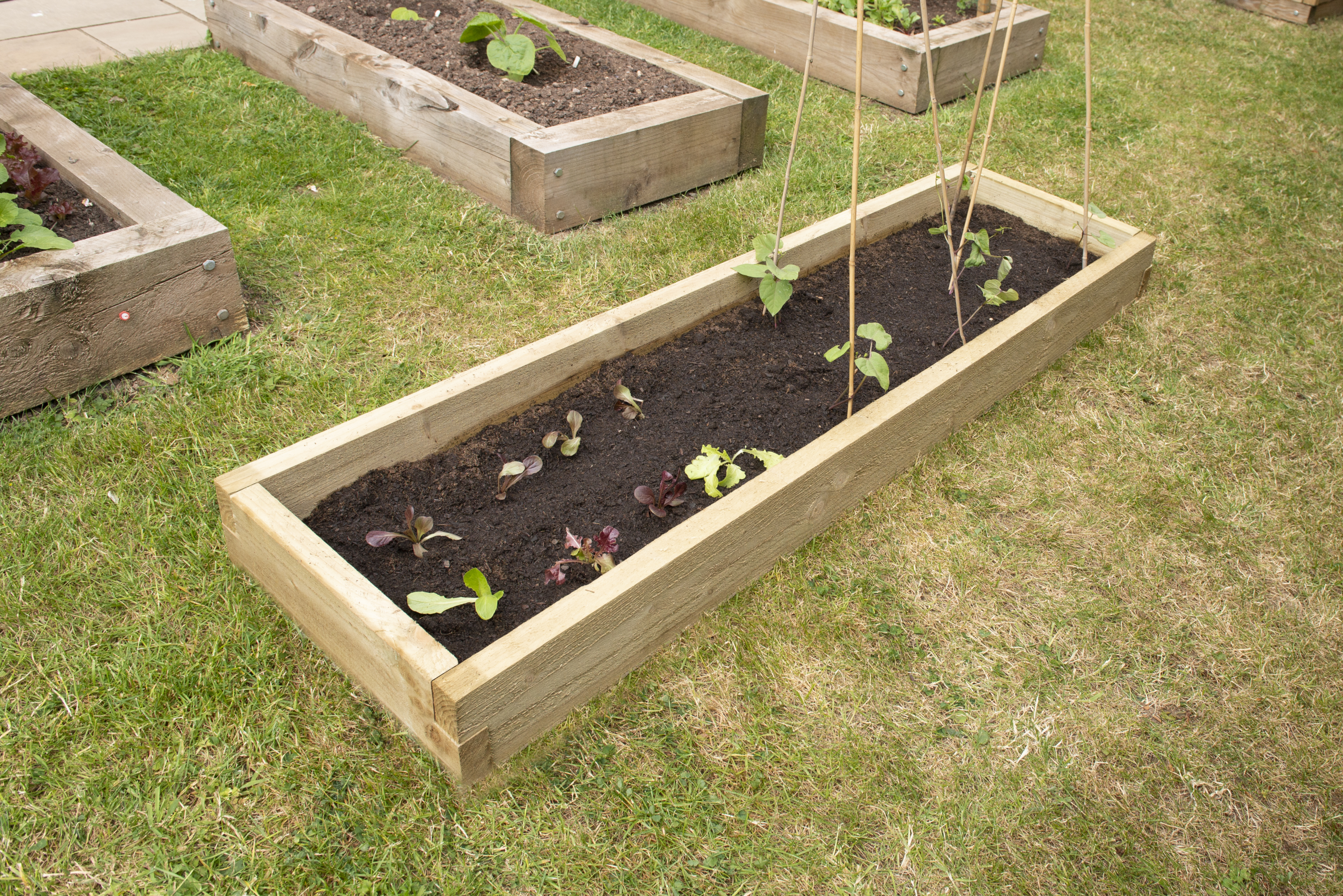 Outdoor living Caledonian Long Raised bed 45 x 180