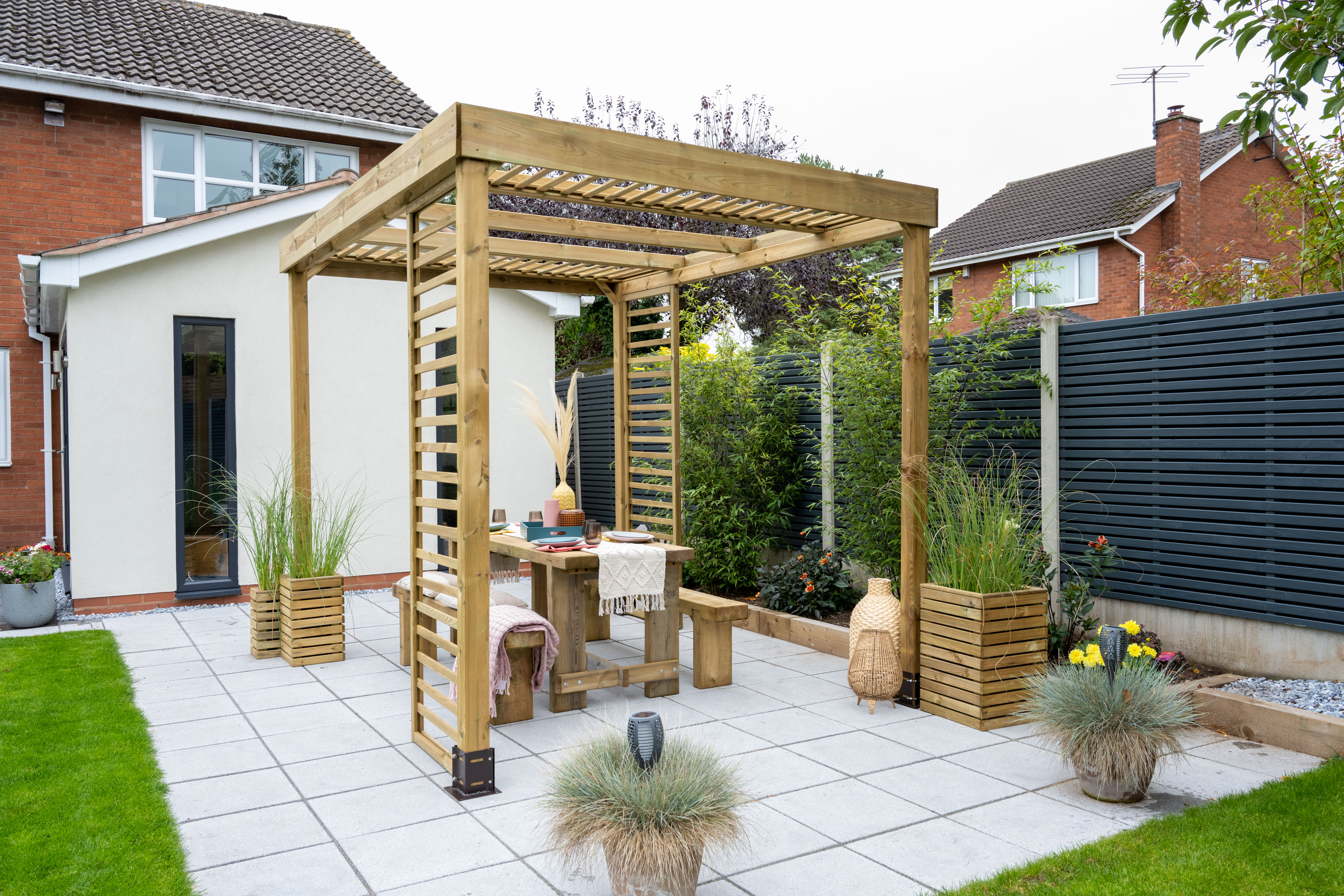 Dining Pergola by blackwood outdoor living